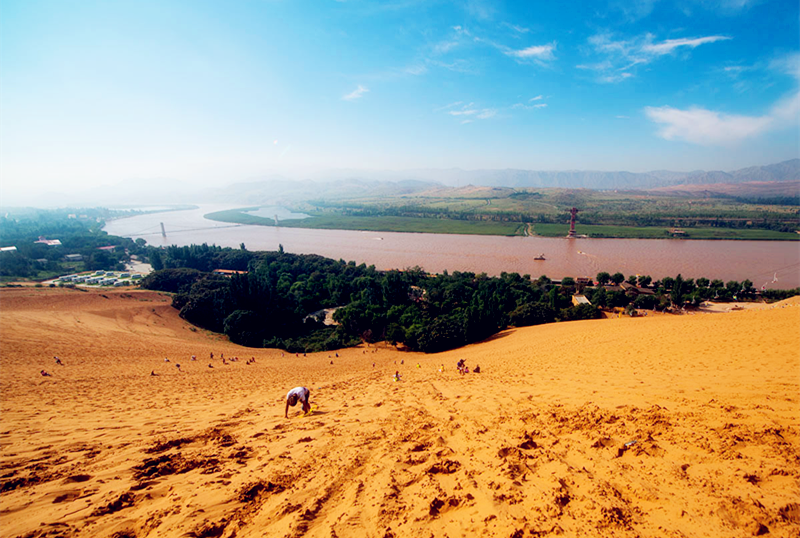 宁夏,致敬各位来宾与朋友们