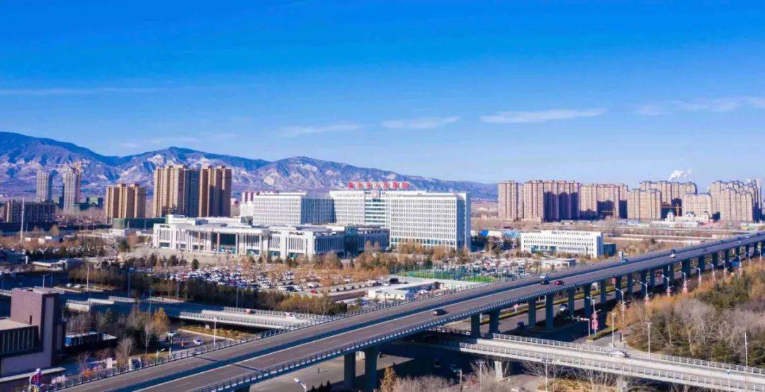 临汾暖阳下的悠闲时光