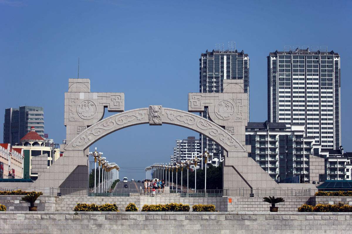 锦州，历史与现代交融的璀璨之城